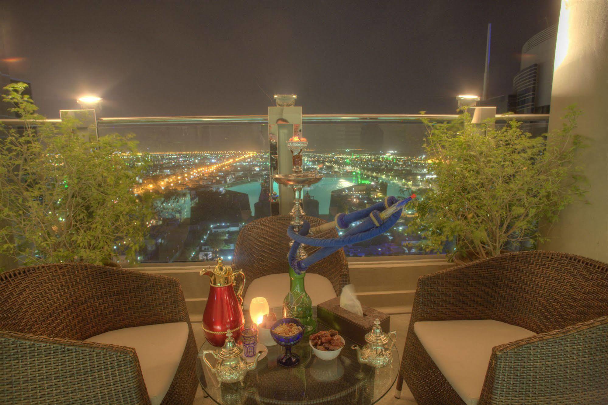 Hotel Oryx 4*